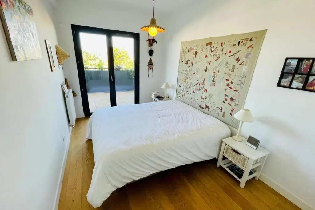 Apartment With Parking 2 Bedrooms & Furnished Terrace