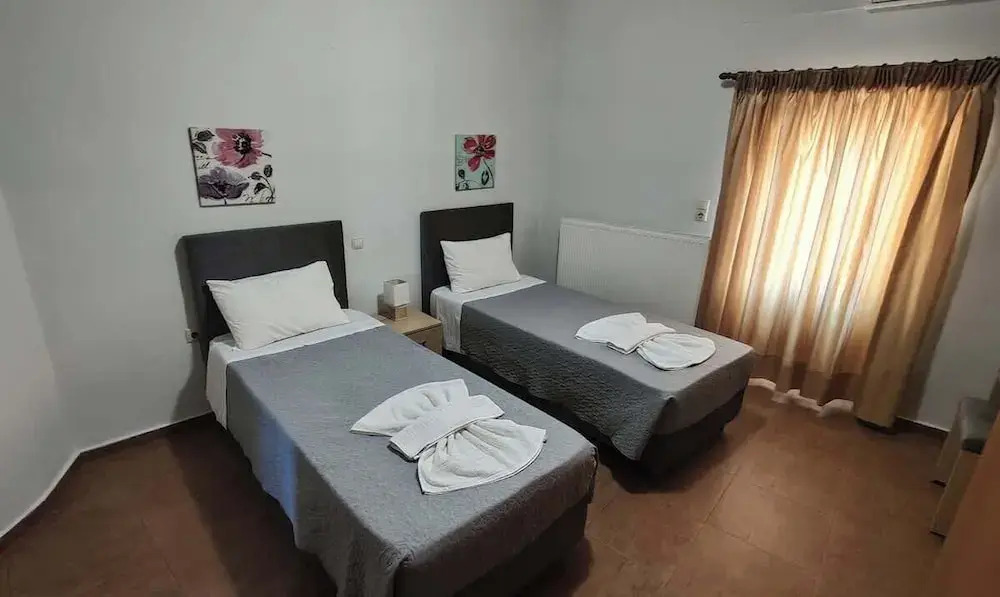 Sklavaki Traditional Villa - Private Pool & Views