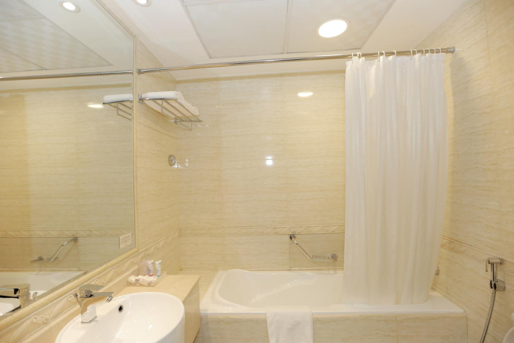 Ivory Grand Hotel Apartments