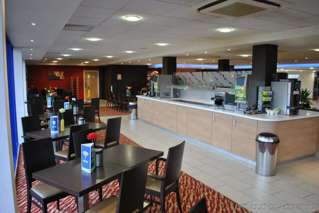 Holiday Inn Express Kettering by IHG