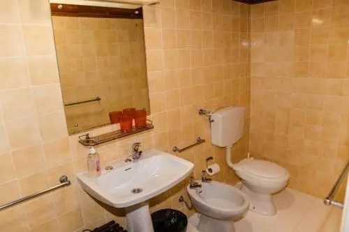 Residencial Real Guest House