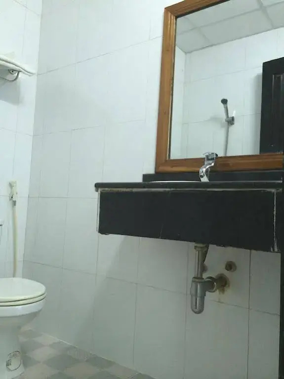 Phuong Long Hotel