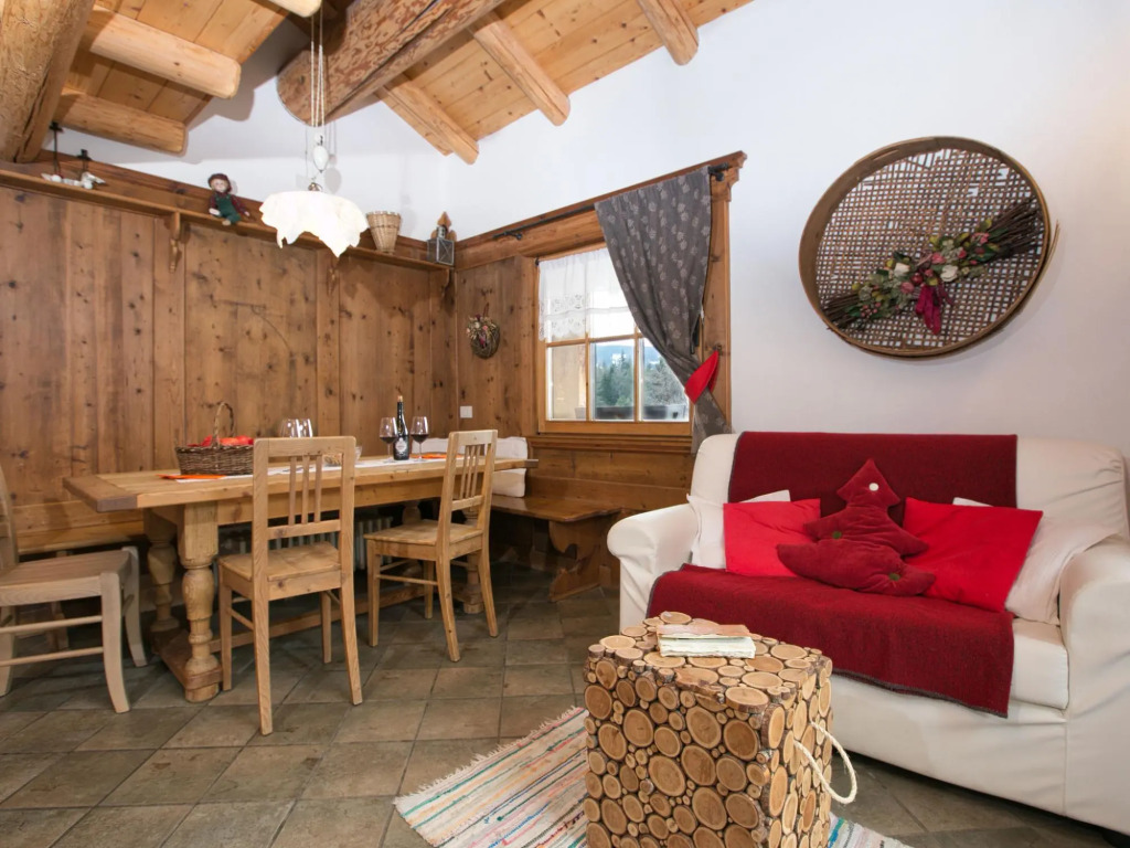 Typical Cottage in Bellamonte Italy with bubble bath