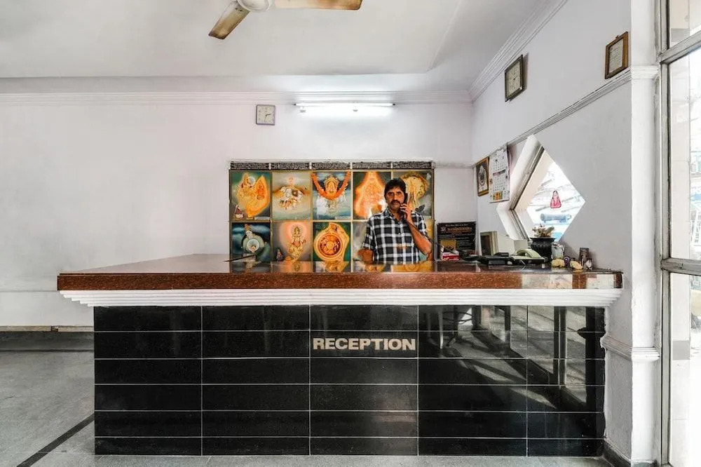 Sri Raghavendra Inn