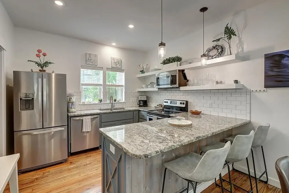 519wac 3 Bedroom Home by Redawning