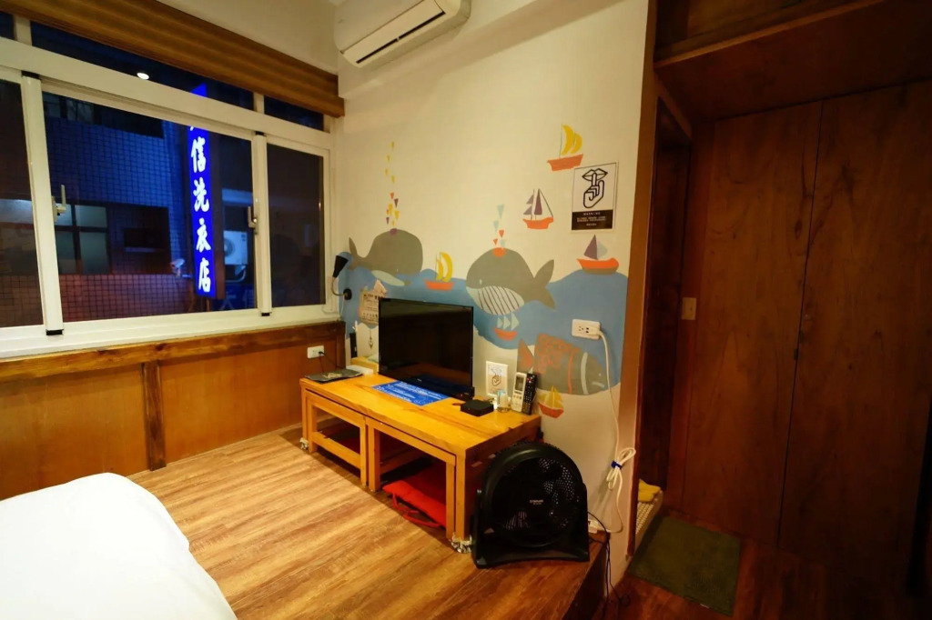 Dock Inn Tainan