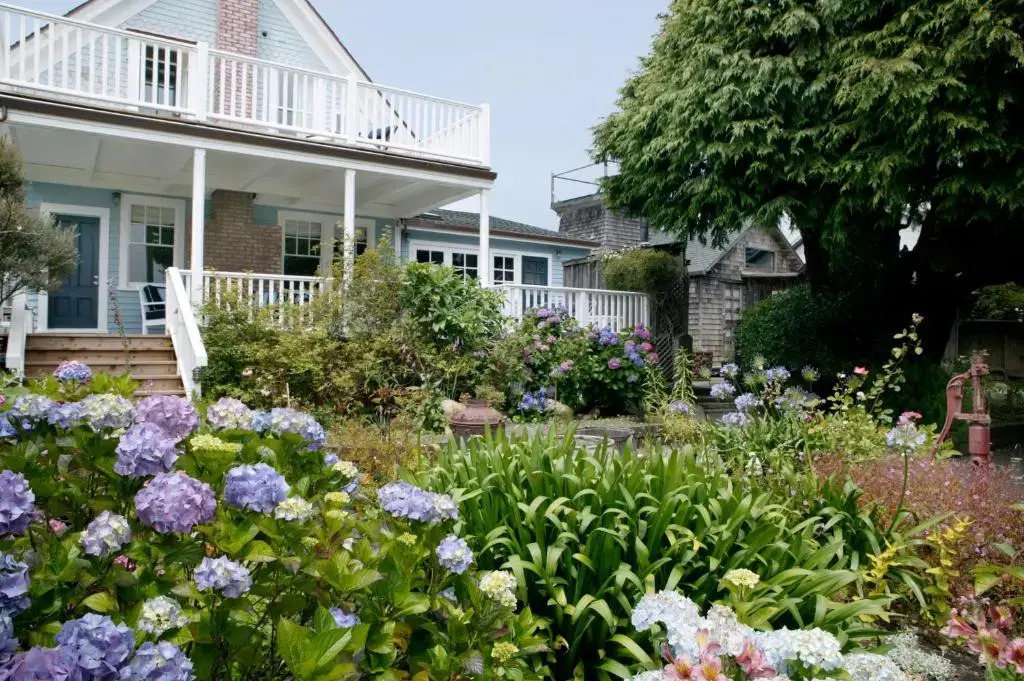 Inns of Mendocino