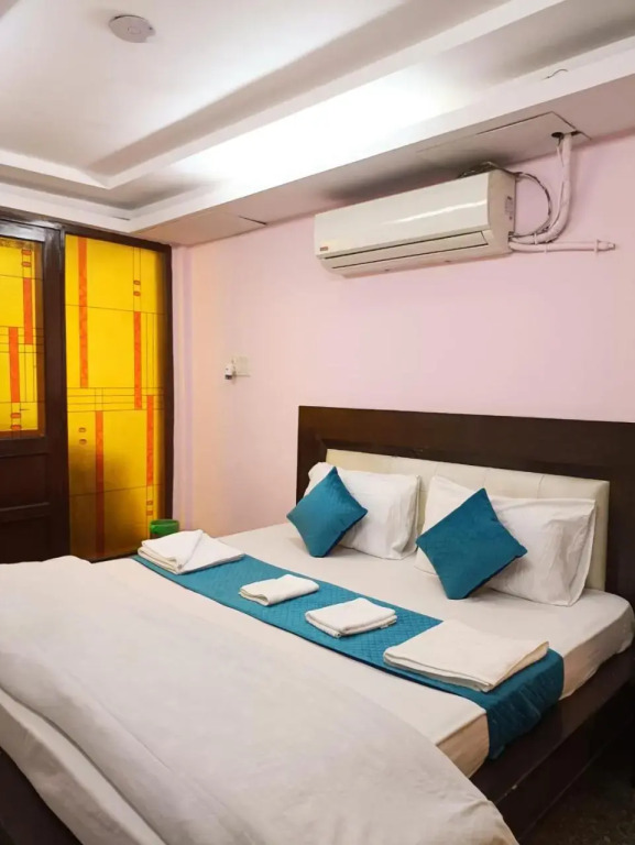 FabHotel Blueberry Hauz Khas