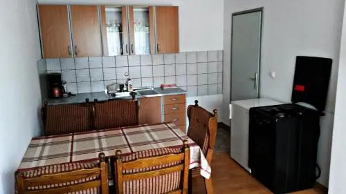 House Jole