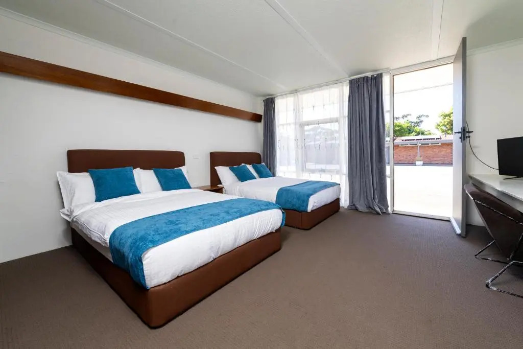 Aston Suites - Sale