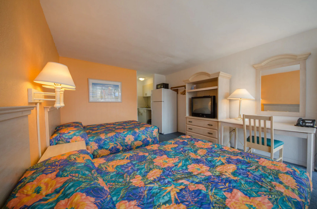 Tangiers Resort Motel