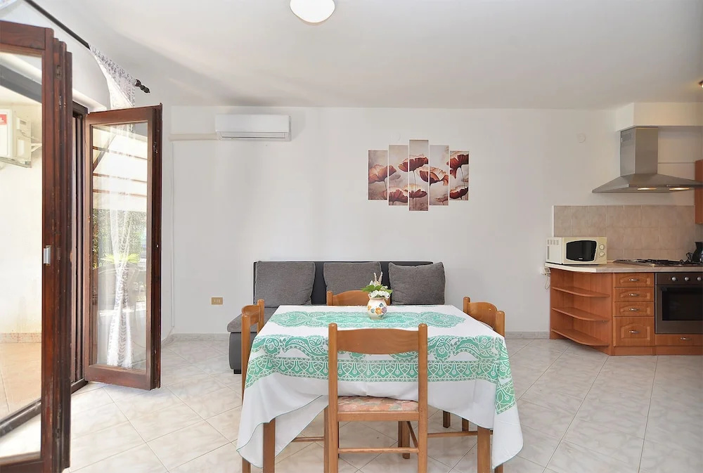 Apartments Lavanda 108