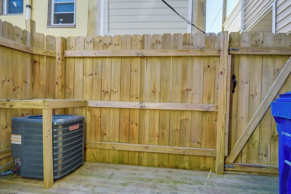 1 Mi to to M&T Bank Stadium: Home w/ Rooftop Patio