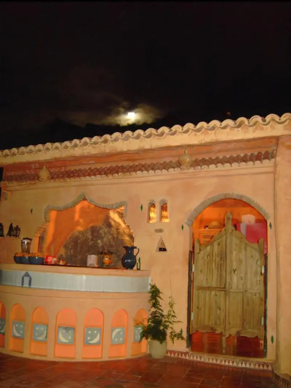 Caiat Lounge Refuge , Mountain Lodge near Akchour Waterfalls