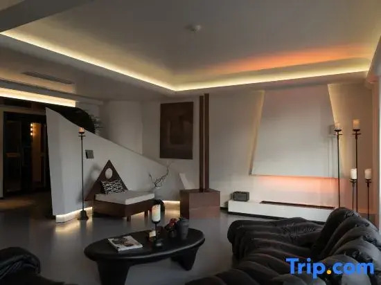 Yichi · High Altitude Private Soup Hotel (Guiyang Flower and Fruit Garden Shopping Center Store)