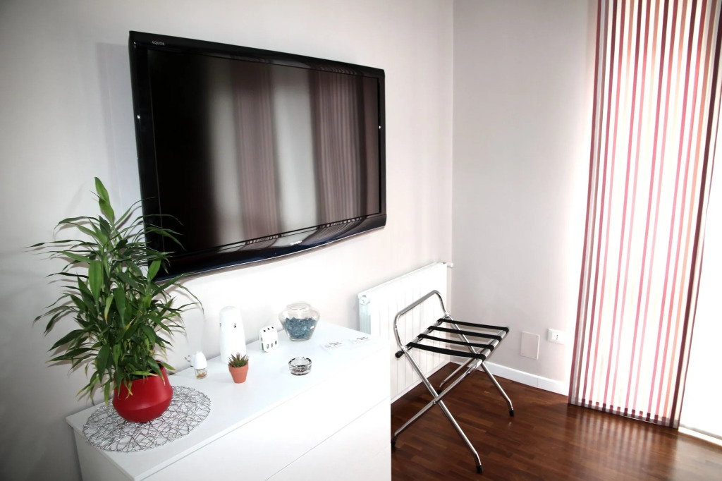 Domus Yenne Suites
