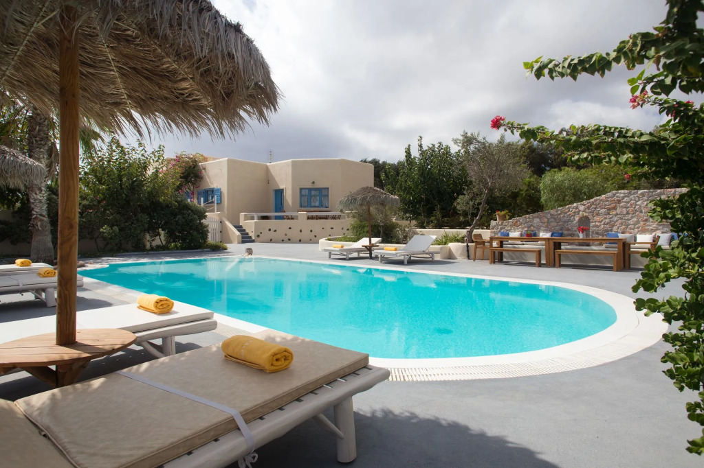 Theros Houses Santorini