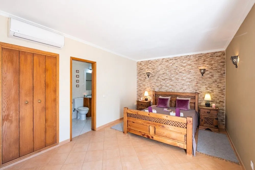 Villa Teotel by Villa Plus