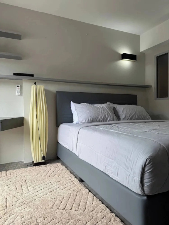 Charming 1-bedroom Apartment Near Bangrak Beach