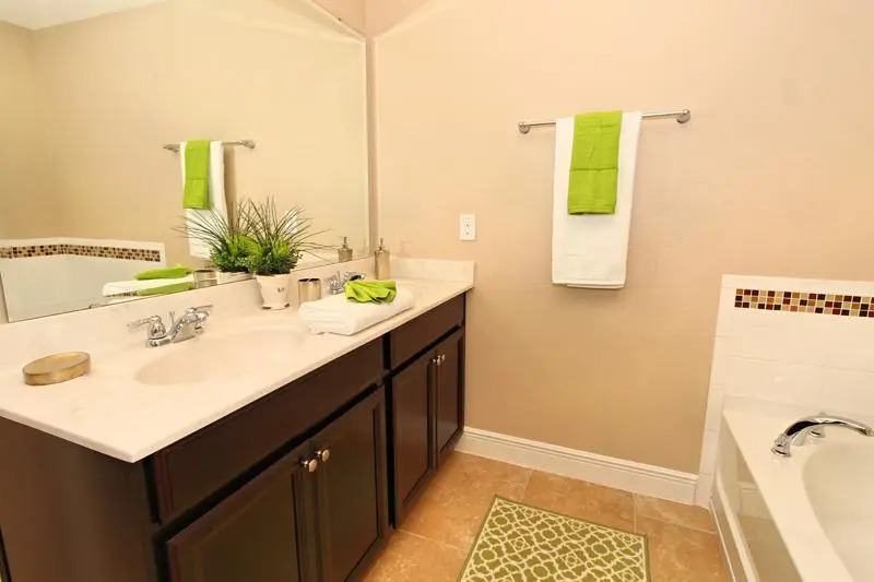 4412 Acorn Court 5 Bedrooms, +3 Bathrooms
