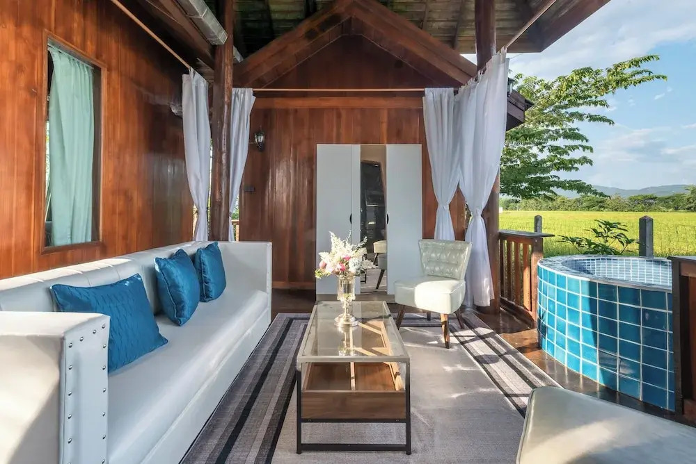 The garden pool villa resort at doisaket