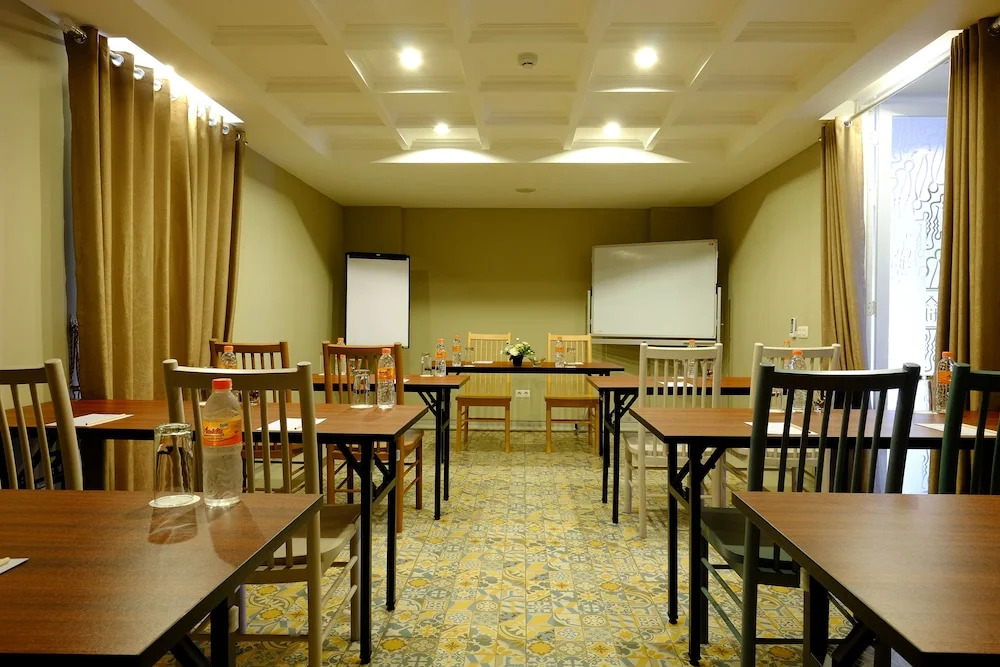 Tibera Hotel Ciumbuleuit
