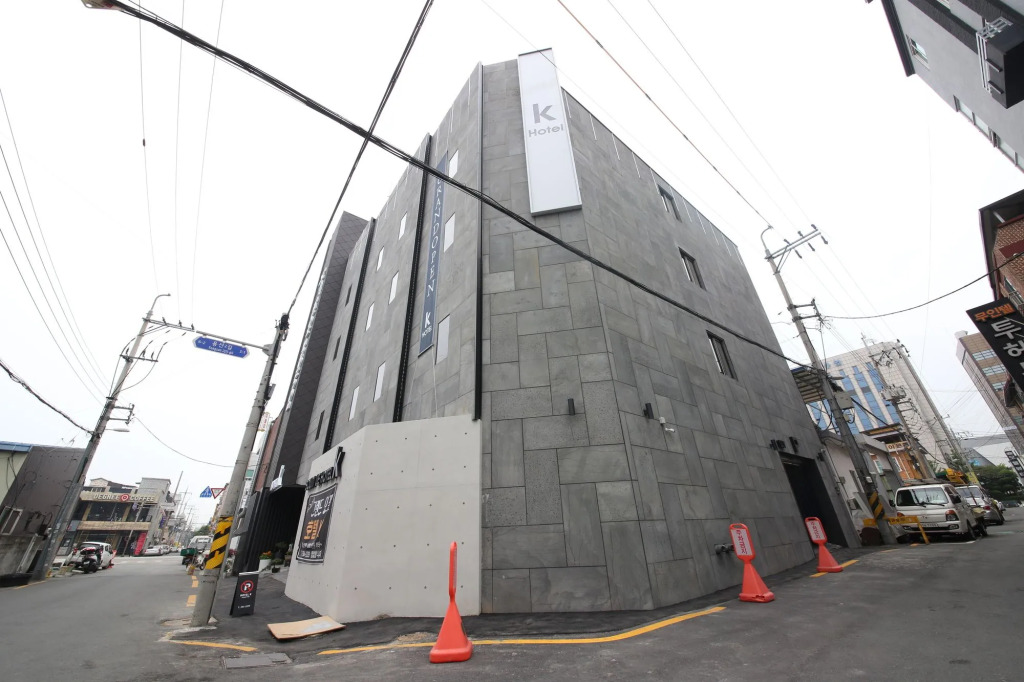 Hotel K