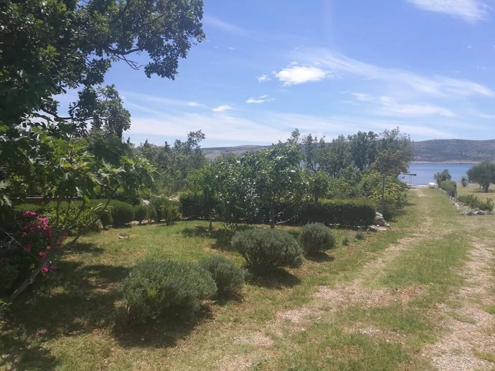Mari - 30m From the sea - A1