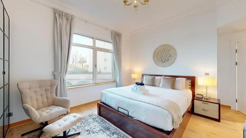 FREE Beach access! 3 mins drive to Nakheel Mall