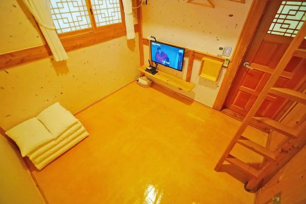 Hanok goeul