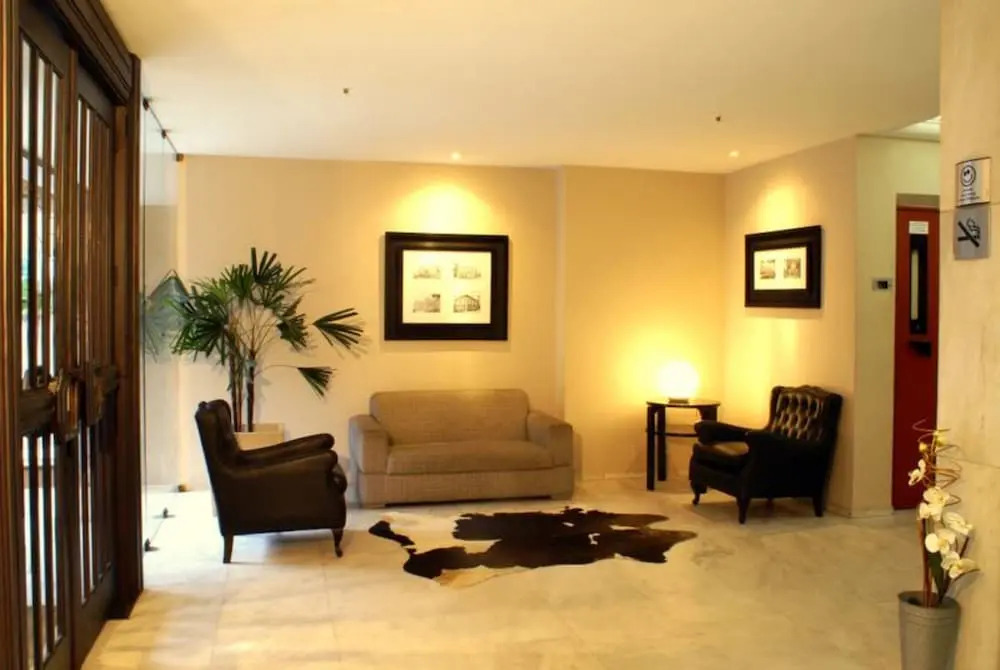 Duque Center Hotel