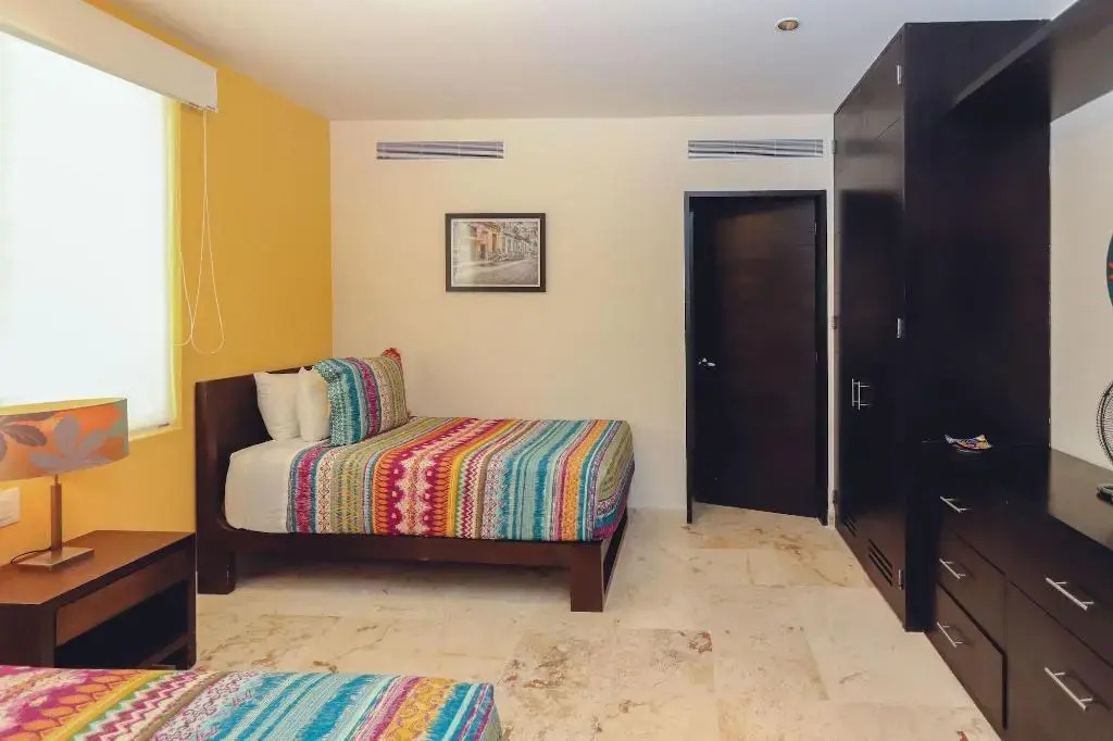 Ocean View Condo - 2 Bedrooms - at The Elements Condos - Castillo de Arena