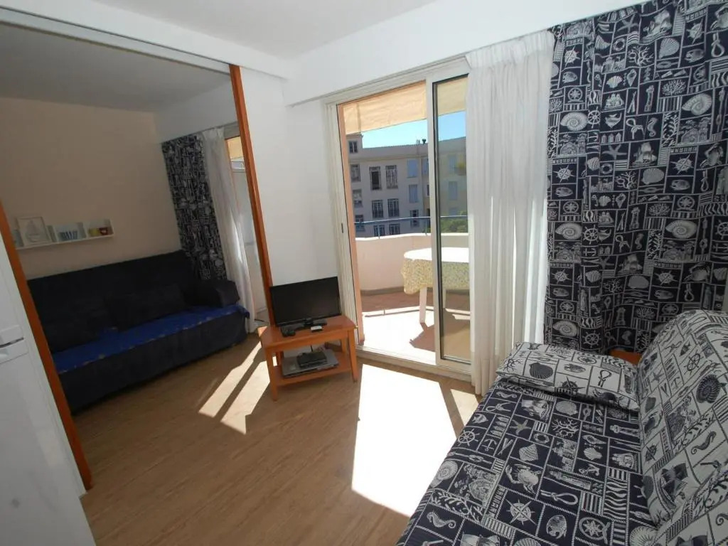 Appartement Menton, 2 pièces, 4 personnes - FR-1-196-191