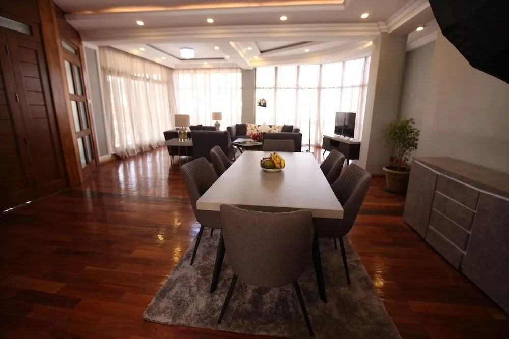 Geza Apartment Hotel