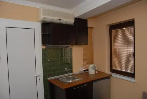 Suites Donev
