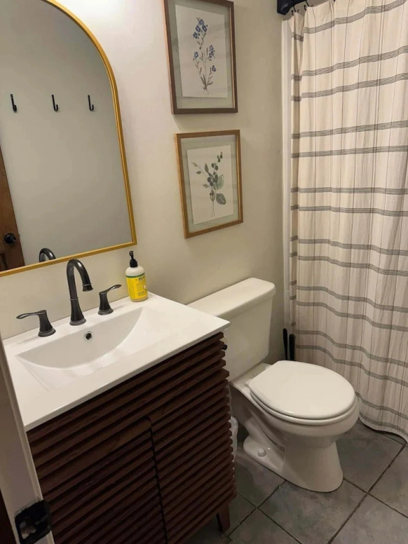Summit 101b: 3 Bedrooms 2 Full Baths