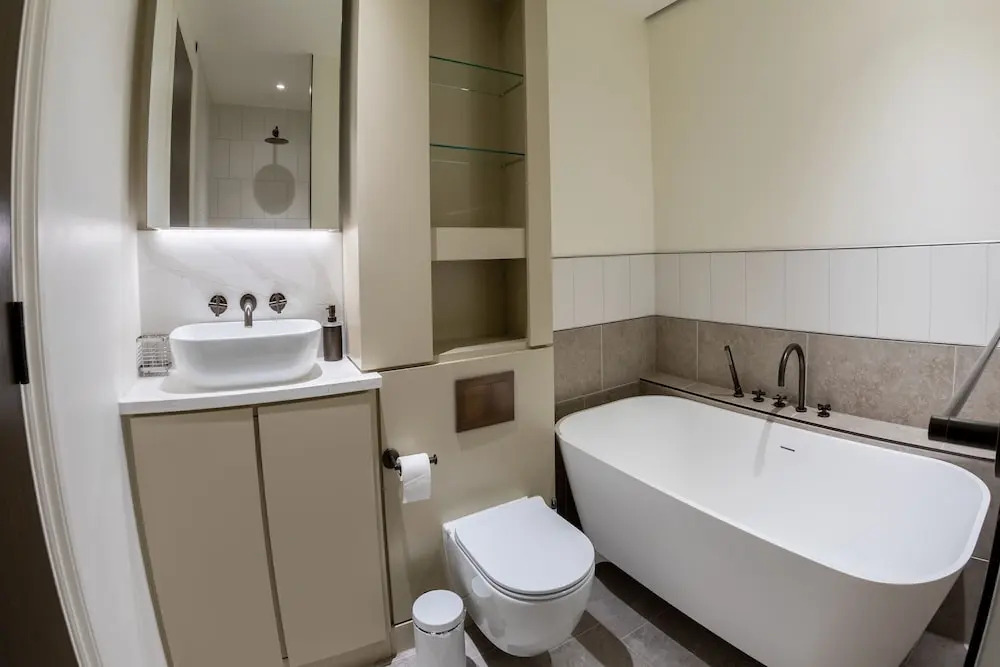 The Pembridge 11