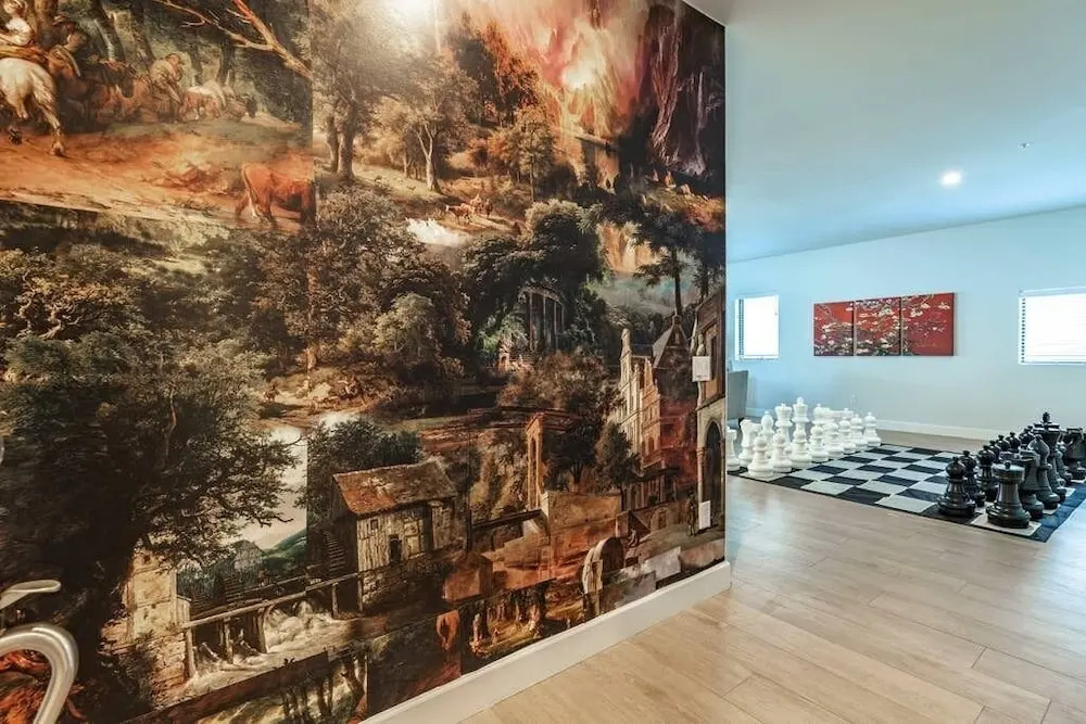 City Luxury Oasis! 3 Level Condo With 360 Roof!