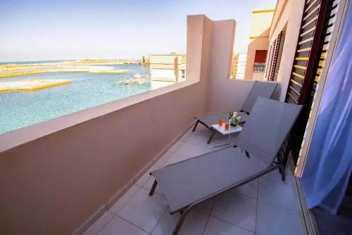 Stunning Sea View Apartments Mina Al Arab
