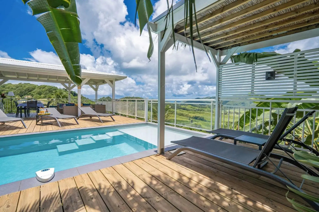 Villa Lanati, 4 ch avec piscine & vue campagne