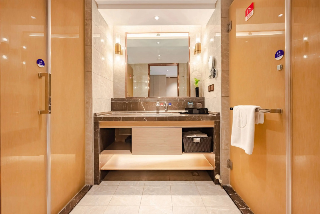 Ramada By Wyndham Wuhan North