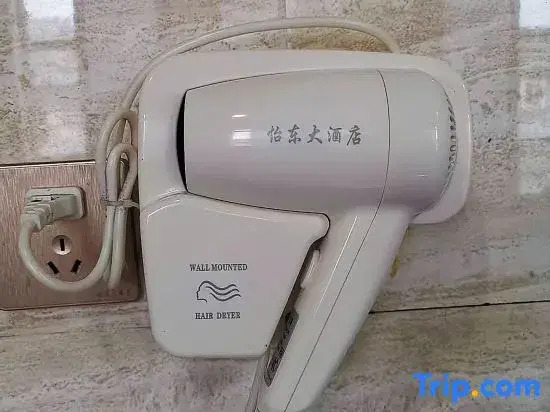Weiduo Light Luxury Hotel (Huizhou Honghua Lake Branch)