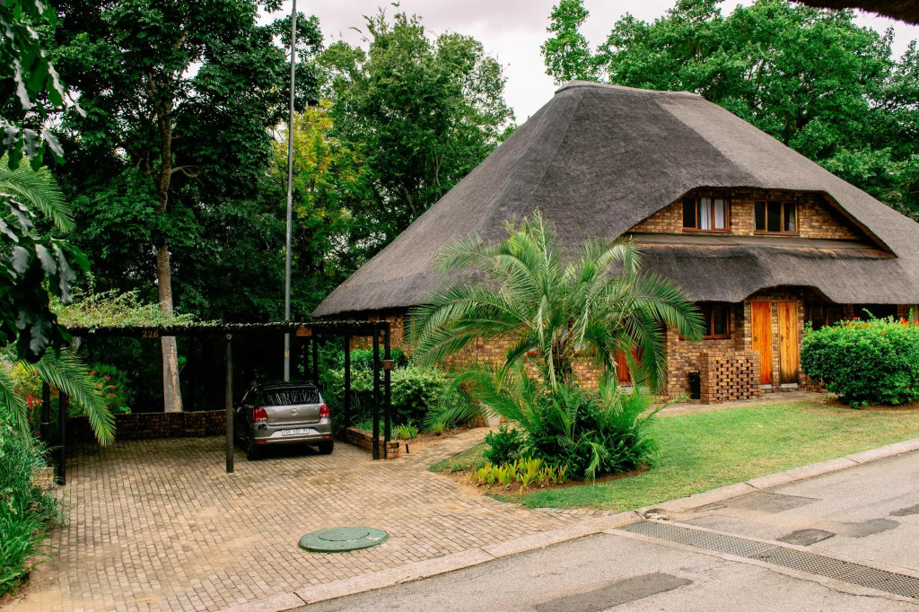 Inyamatane 227B Krunger Park Lodge