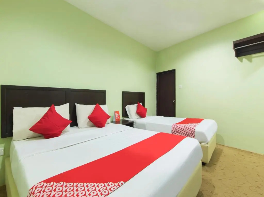 OYO 1102 Amani Hotel