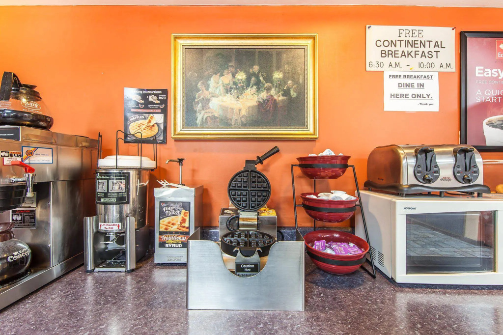 Econo Lodge Cleveland