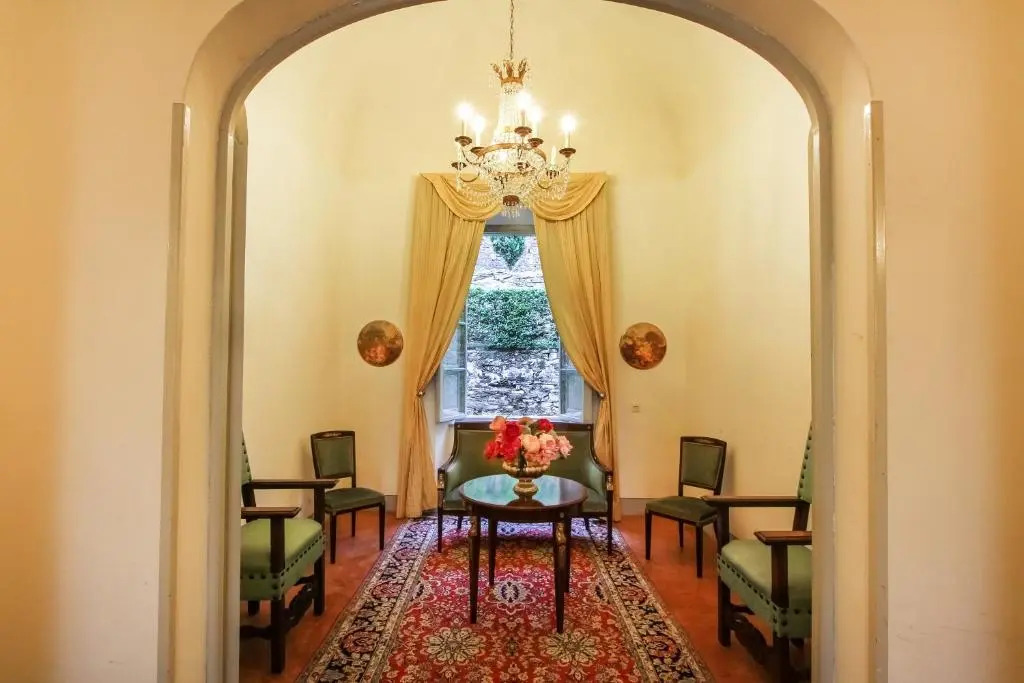 Villa Alta - Residenza depoca con piscina