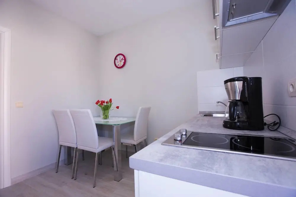Sunflower Apartment
