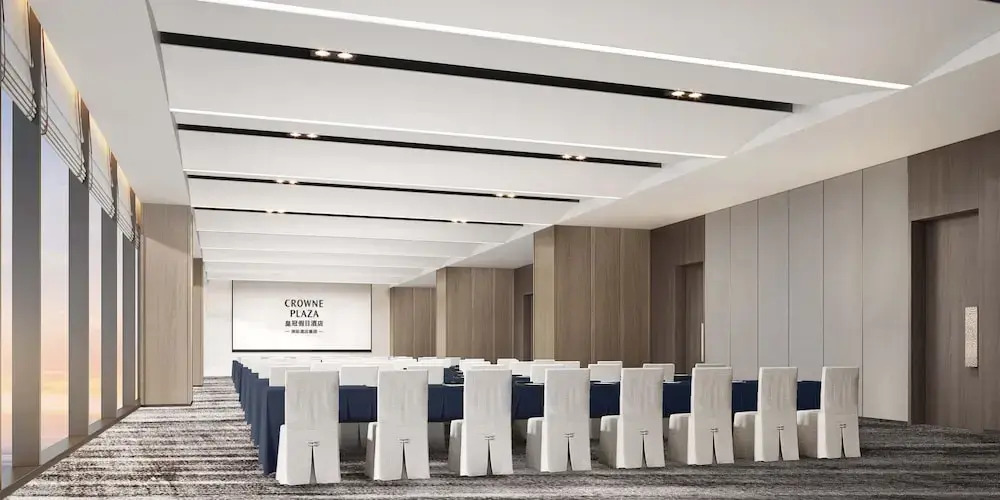 Crowne Plaza Linyi Olympic Sports Centre by IHG