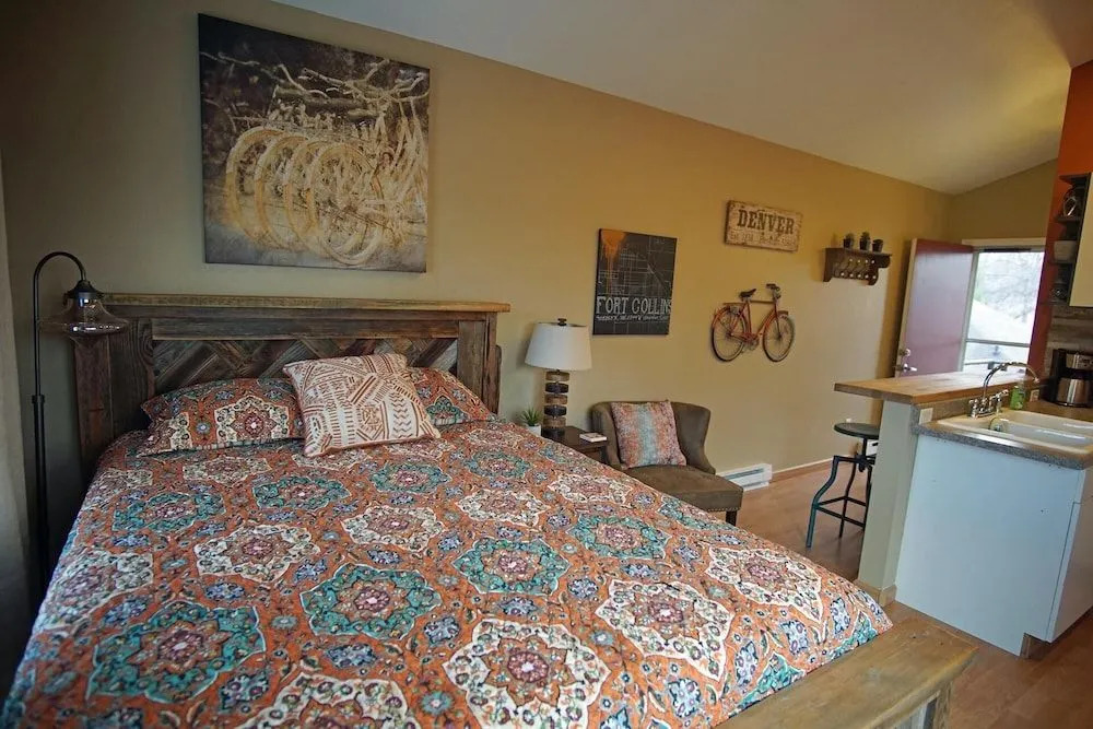 Industrial Old Town Bungalow w/ Free Cruiser Bikes