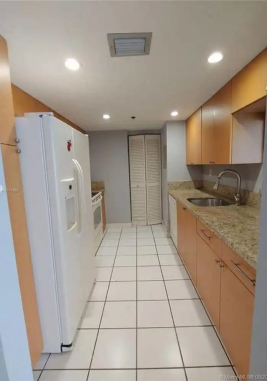 Fantastic Miami Bayshore 2 Bedroom 2 Bathroom Apartment